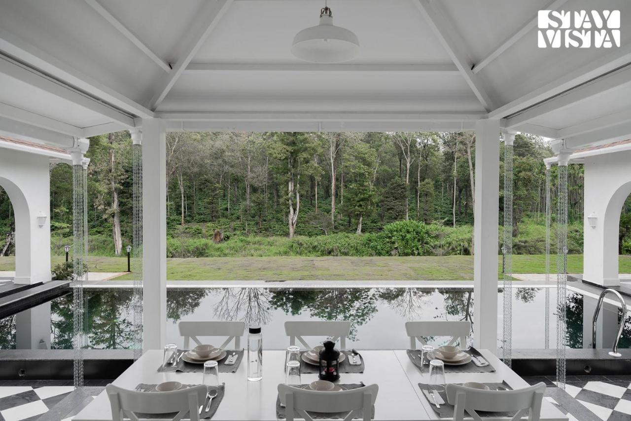 Stayvista At Mudra Manor Coorg Temperature Controlled Pool Villa Madikeri Kültér fotó