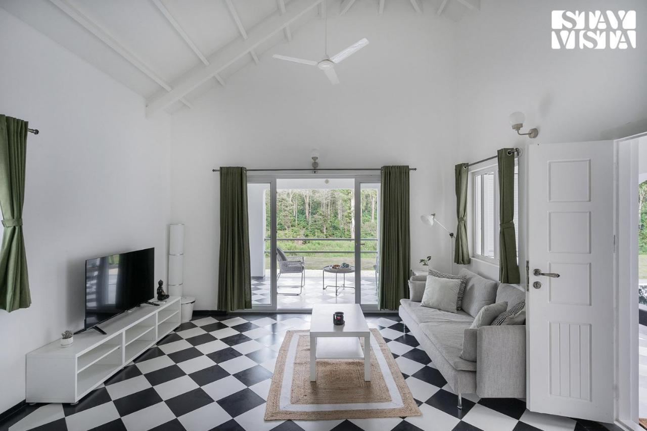 Stayvista At Mudra Manor Coorg Temperature Controlled Pool Villa Madikeri Kültér fotó